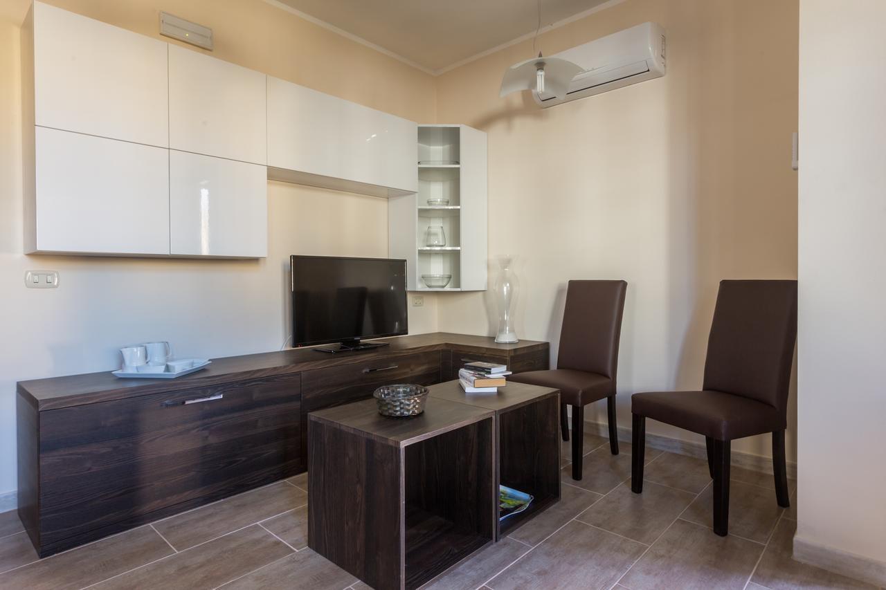 Anaelehouseapartments Ltb 阿尔博里亚 外观 照片